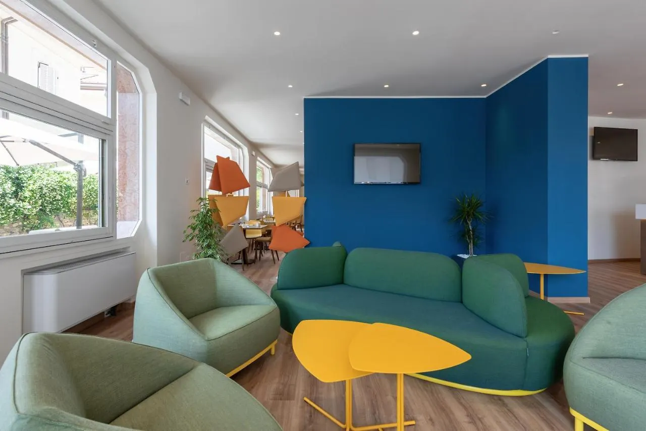 ****  Hotel Riva Alassio Italia
